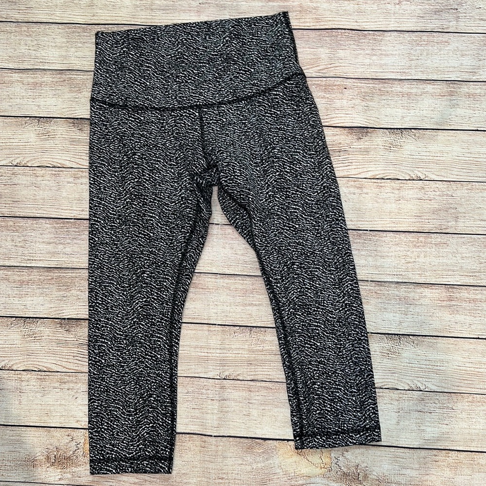 Lululemon Wunder Under Crop Thick Compression Comfy Lounge Leggings Hi-Rise 8
